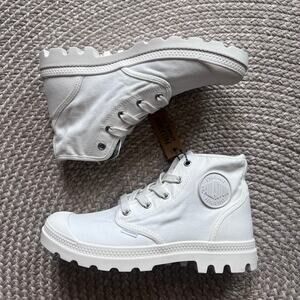 Palladium Pampa Hi Sneaker sz womens 8.5